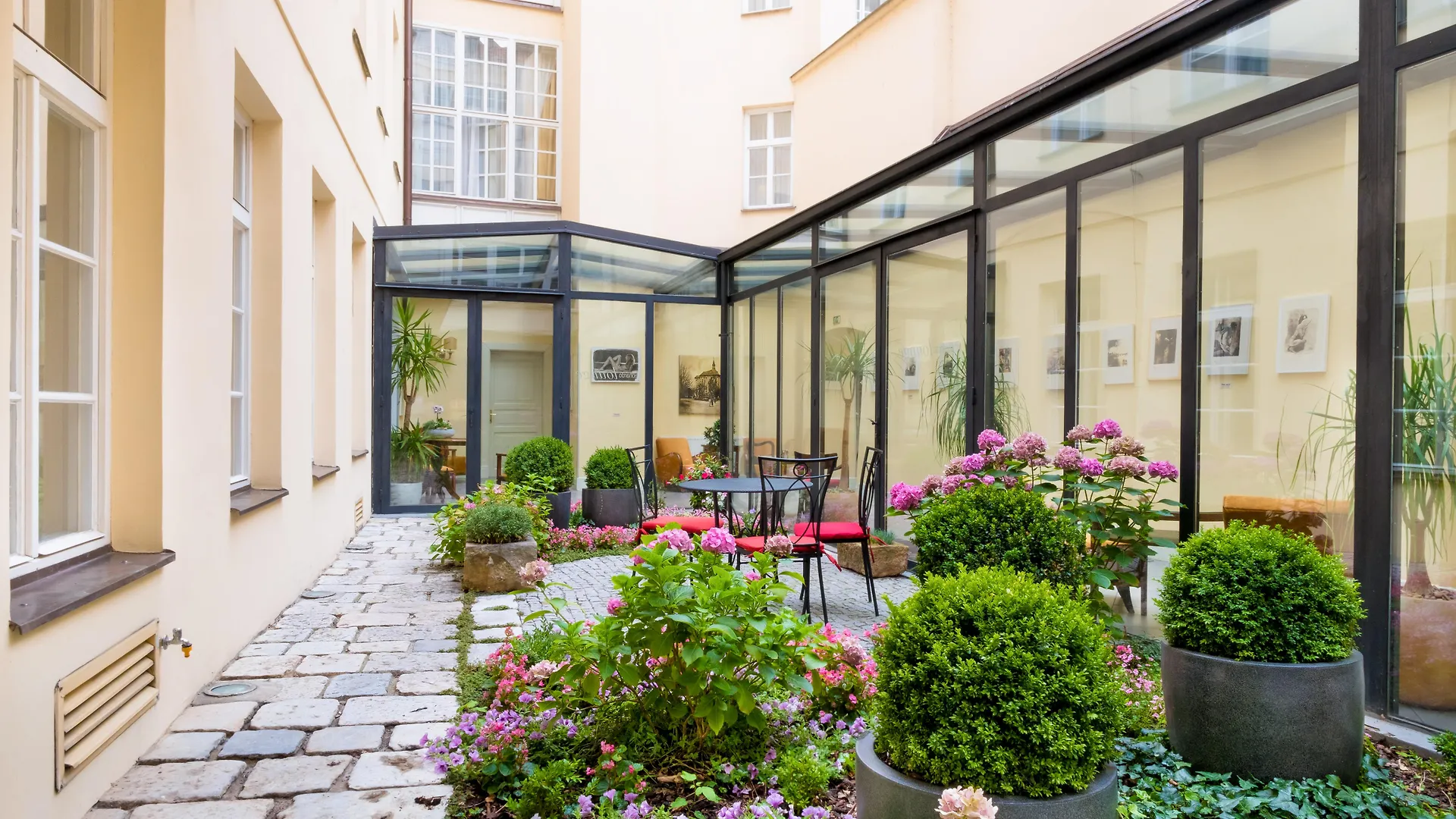 Hotel Bookquet Prague
