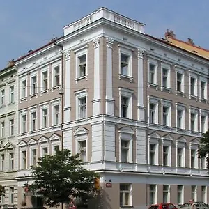 Máchova *** Praga