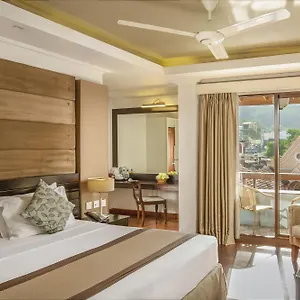 By Earl's Hotel Kandy
