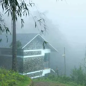 Hotel Misty Mountain Experience ***